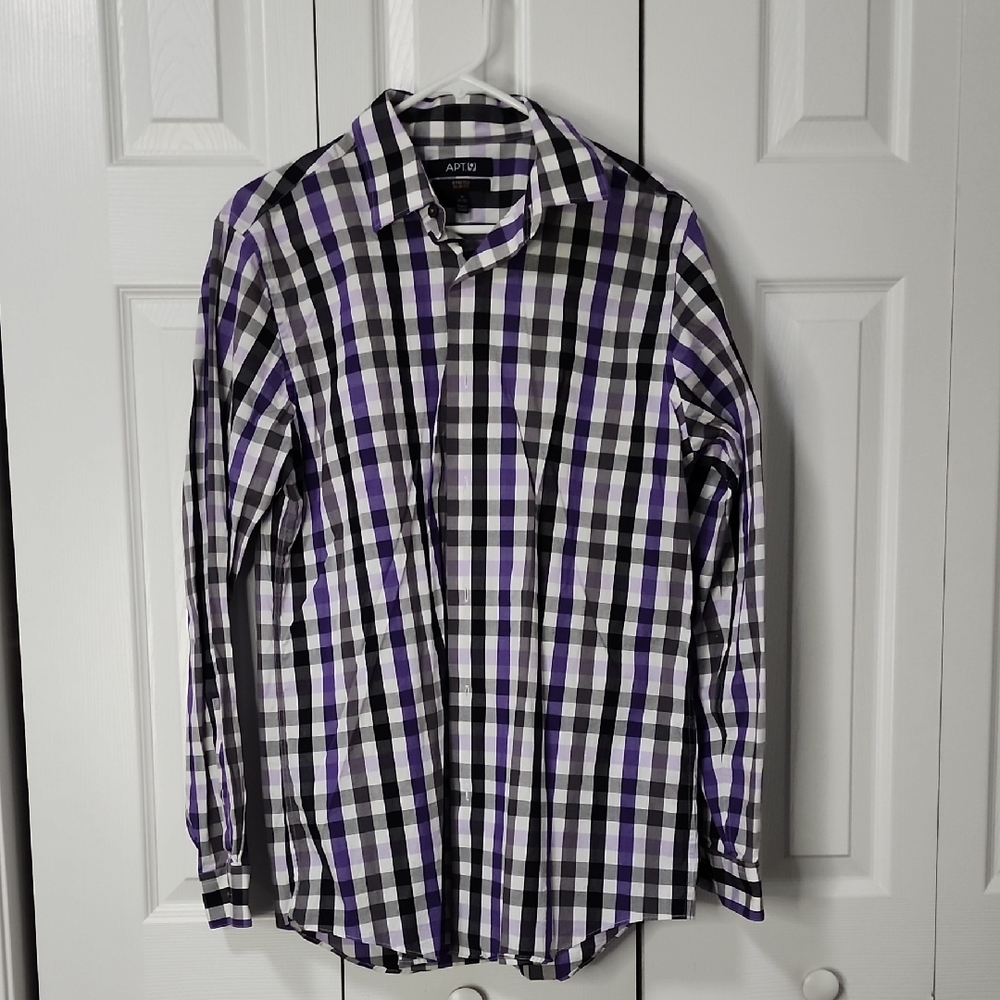 Apt. 9 Men's Purple and Black Checkered Casual Button Down Shirt